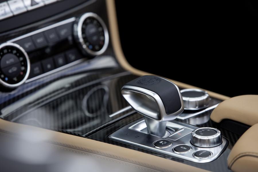  Mercedes-Benz SL65 AMG 2012 года  (фото 2 из 23)